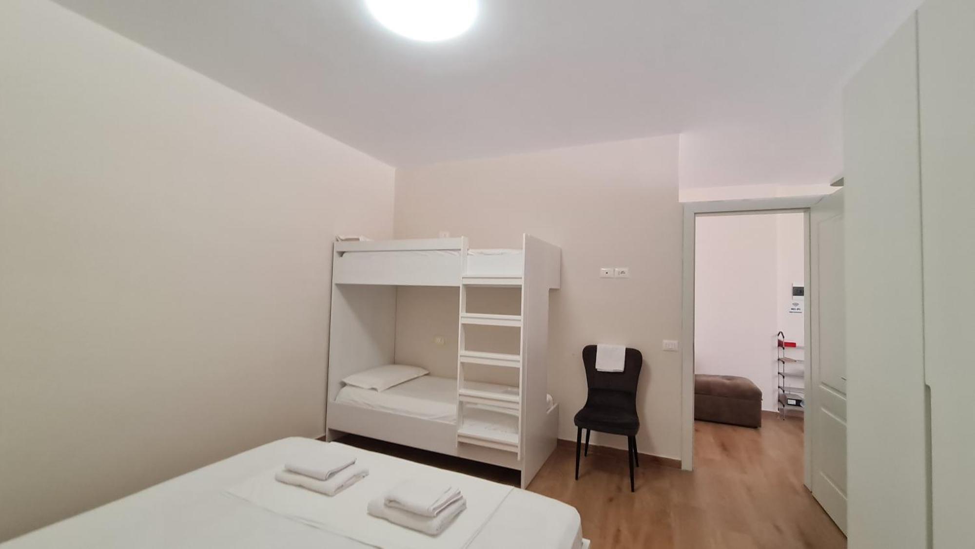 Apartment Family Vacation New House Durrës